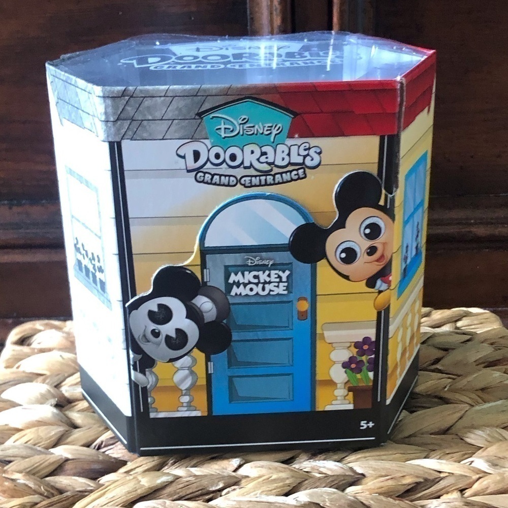 Disney Doorables Grand Entrance Mickey Mouse